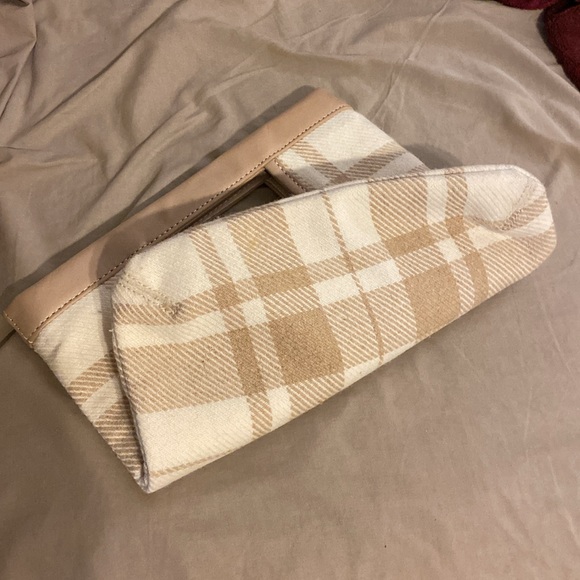 Banana Republic Plaid handbag - Picture 4 of 5